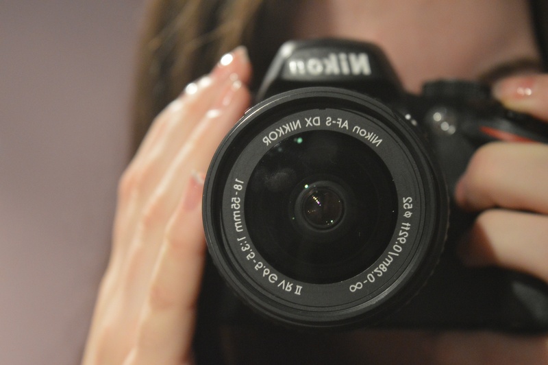 activity, 5K, photographer, camera, camera - photographic equipment, human limb, photography themes, lens - eye, holding, modern, hands, photographic equipment
