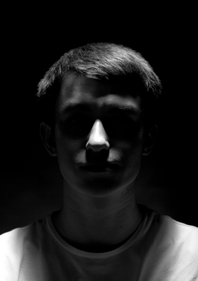 boy, wearing, real people, close-up, one person, 1080P, mid adult, serious, friend, crew, looking at camera, man, lifestyles, indoors, front view, casual clothing