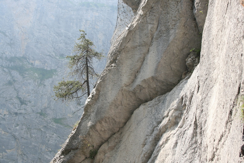 2K, the fog, formation, non-urban scene, beauty in nature, adventure, the beauty of the mountains, scenery, mysterious, no people, cliff, limestone cliffs