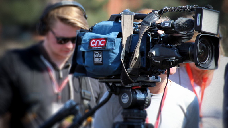 adult, the media, recording, activity, film industry, film camera, standing, people, filming, film, film team, radio, transfer, live, 1080P, video camera