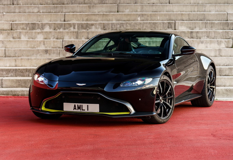 aston, mode of transportation, architecture, sport, 720P, vantage, brick, stationary, brick wall, land vehicle, transportation, people, luxury, outdoors