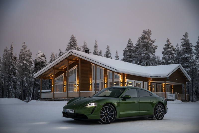 Porsche, Winter, Car, Vehicle, Snow, 4K, Porsche Taycan 4S, Green Car, Sport Car