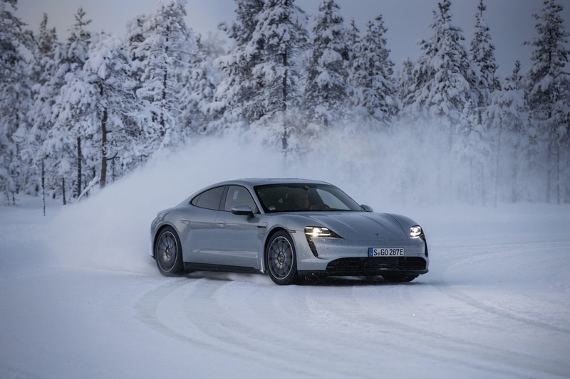 Car, 4K, Porsche Taycan 4S, Sport Car, Porsche, Vehicle, Winter, White Car, Snow