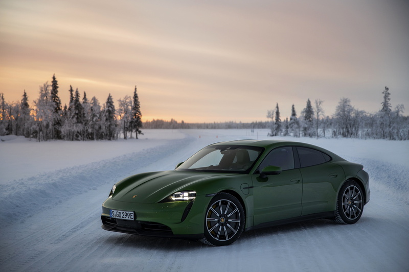 Porsche, Winter, Vehicle, Porsche Taycan 4S, Green Car, 4K, Snow, Car, Sport Car