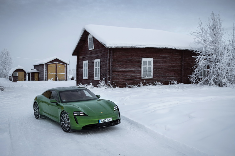 Sport Car, Car, Porsche, Green Car, 4K, Vehicle, Snow, Porsche Taycan 4S, Winter