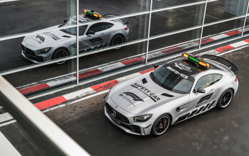 street, motorsport, land vehicle, car, race, motor vehicle, professional sport, formula, city, motion, indoors, transportation, sports race, 4K, racing