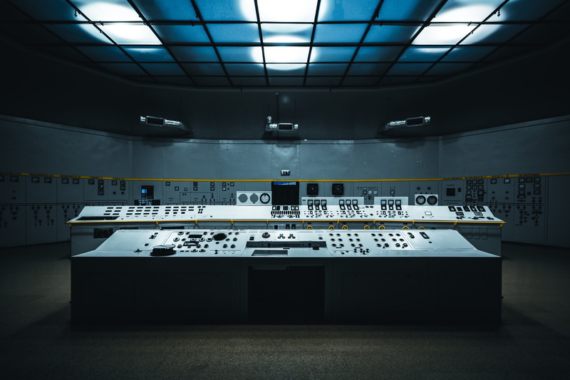 table, in a row, architecture, indoors, sport, 5K, technology, control, light, ceiling, control panel, seat, no people, business, flooring, illuminated