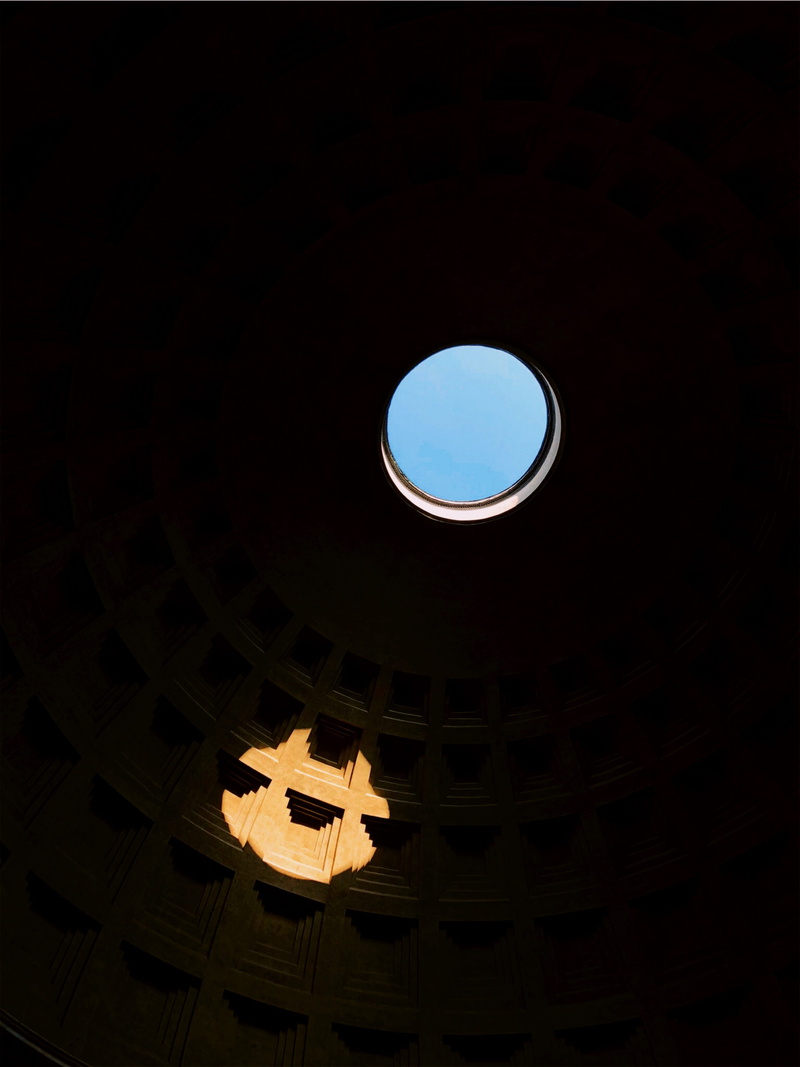 building exterior, geometric shape, rome, dome, shape, circle, 4K, no people, outdoors, ceiling, night, cupola, built structure, low angle view, sky, lighting equipment