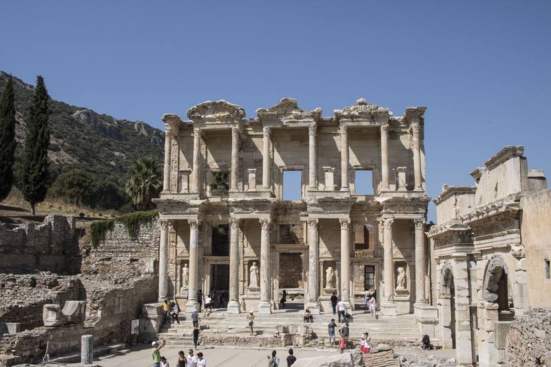 clear sky, city, historically, holidays, the past, tourist, ruined, turkey, archaeology, 5K, old ruin, city breaks, human, outdoors, travel destinations