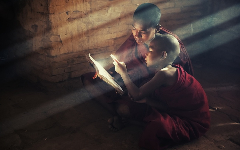 young adult, 1080P, buddha, burning, illuminated, people, wallpape, book, reading, hd, two people, sitting, adult, men, activity, belief, buddhism, high