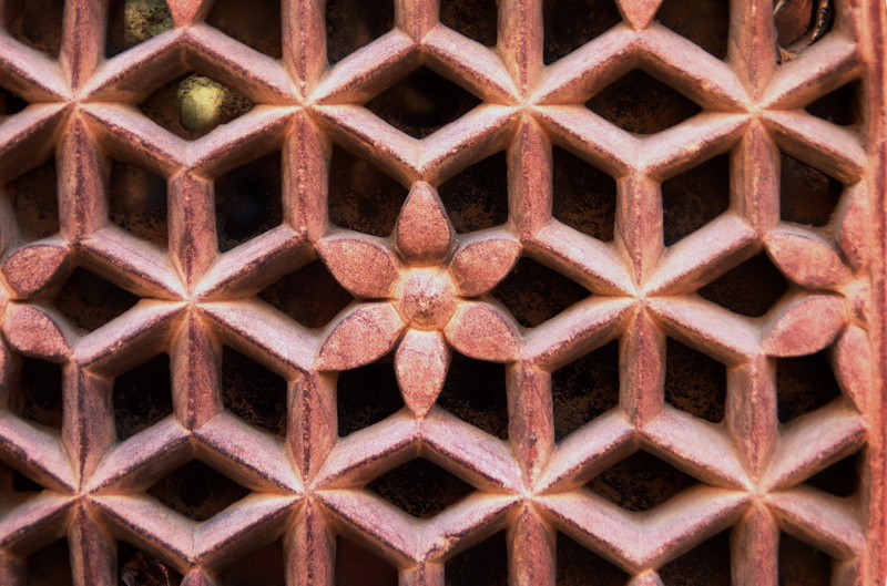 built structure, wood - material, no people, outdoors, backgrounds, pattern, repetition, textured, 2K, palace, metal, geometric shape, rajastan, abstract