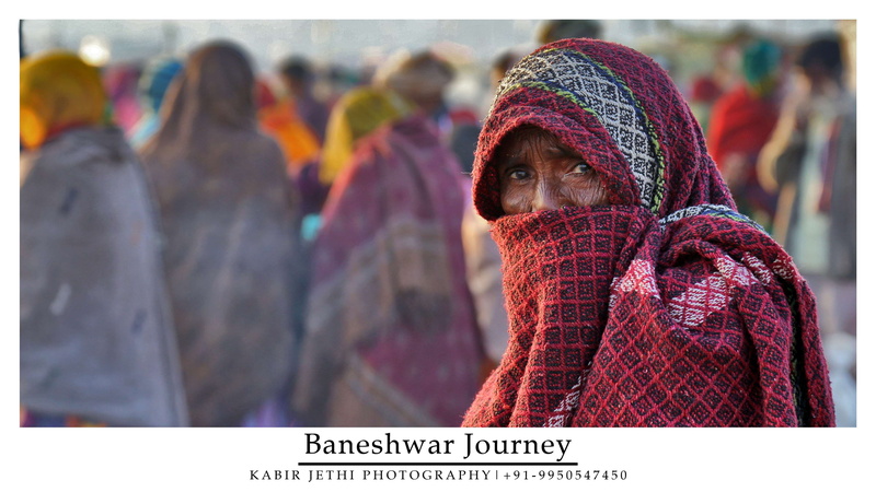 retail, clothing, auto post production filter, multi colored, human body part, baneshwar, focus on foreground, winter, warm clothing, adult, portrait, one person