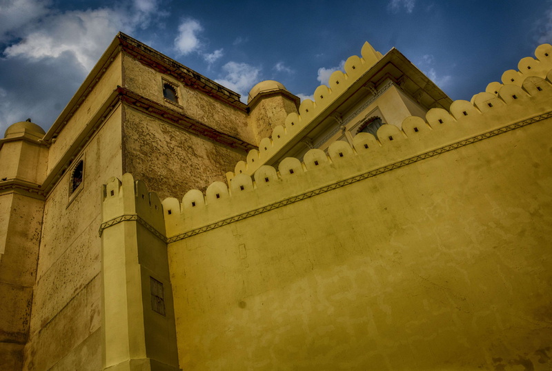 grandeur, religion, city palace, building, yellow, low angle view, outdoors, architecture, travel, the past, cloud - sky, place of worship, walls, built structure