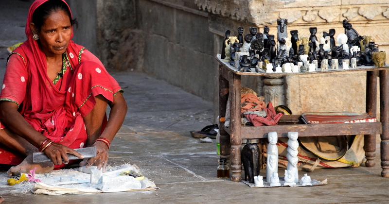 Carving, floor, Stone, travel Locations, only men, wearing, varanasi, occupation, adult, stone, Udaipur, mature adult, sculpture, asia, one person, clothing