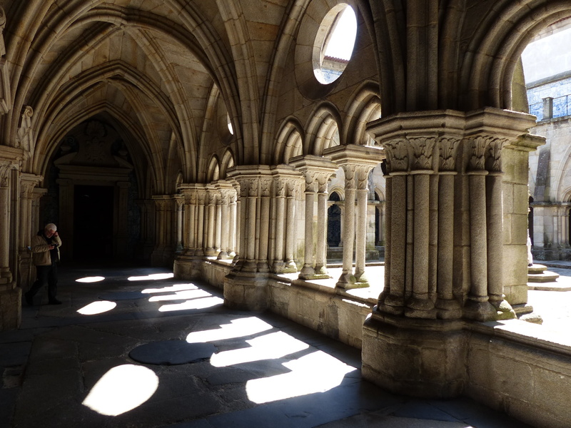 shadow, belief, cloister, place of worship, back light, the past, arcade, 2K, ceiling, history, day, building, architectural column, religion, corridor