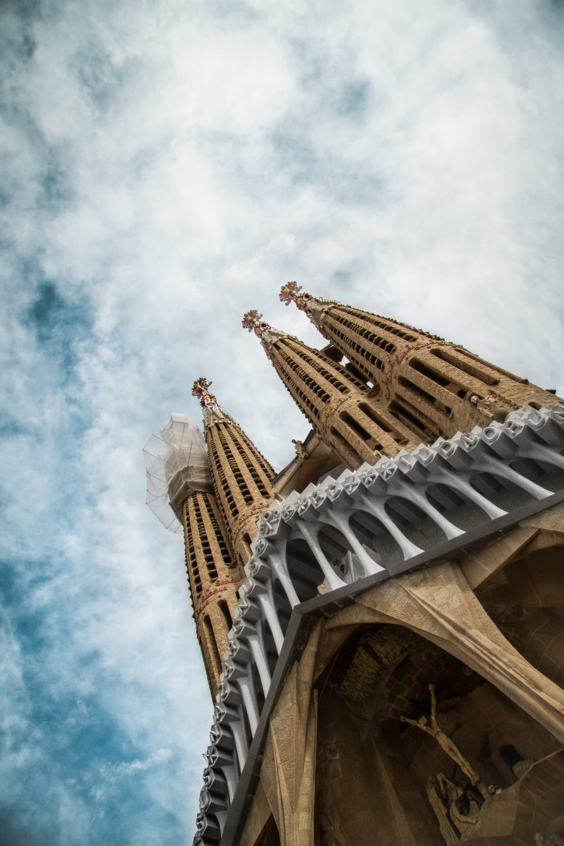 cathedral, tower, building, religion, tall - high, spirituality, skyscraper, belief, architecture, place of worship, no people, built structure, 5K, sky