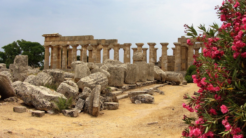 nature, tourism, Doric, no people, ancient, outdoors, ruined, monument, Selinunte, built structure, the past, stone material, plant, Temples, architectural column