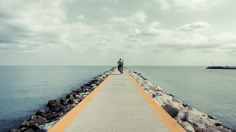horizon over water, diminishing perspective, cloud - sky, sky, 1080P, chain, rear view, photography, rock, coast, water, groyne, landscape, sea, nature