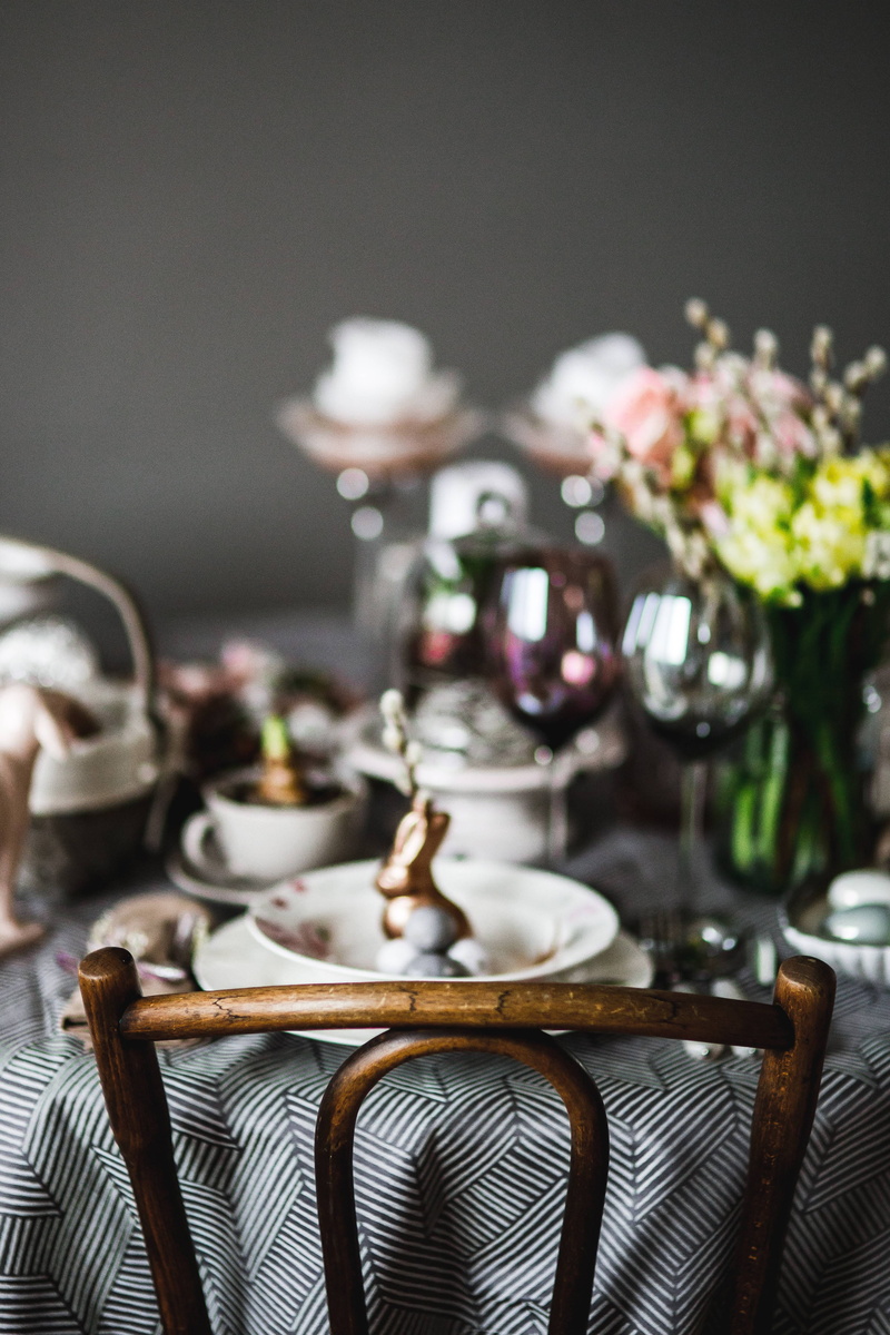 no People, indoors, napkin, decorated, eating utensil, focus on foreground, candle, 5K, wedding, easter, place mat, crockery, elegance, arrangement, selective focus