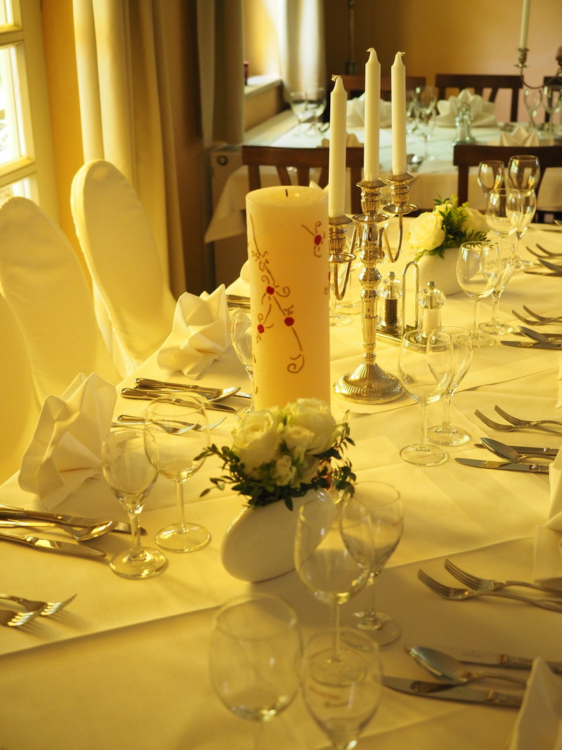 business, wedding table, banquet, table, food and drink, luxury, place setting, household equipment, romance, glass, dining table, white, 4K, wedding