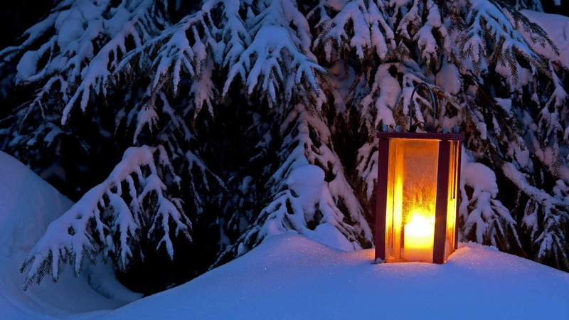 lantern, environment, candel, lighting equipment, nature, tree, christmas, mountain, tranquility, snow, tranquil scene, celebration, beauty in nature, covering