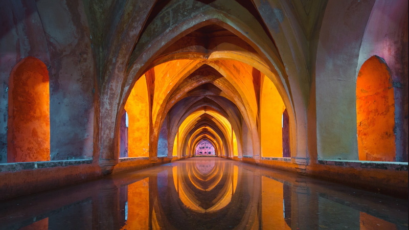monumental, architectural column, day, the past, 1080P, water, indoors, orange color, ancient, light, royal, historic site, built structure, ceiling, palace
