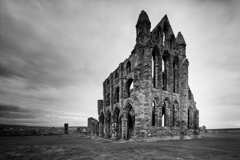 sky, minster, spire, the past, day, outside, gothic, run-down, damaged, archaeology, building, history, outdoors, exterior, old ruin, abandoned, ancient