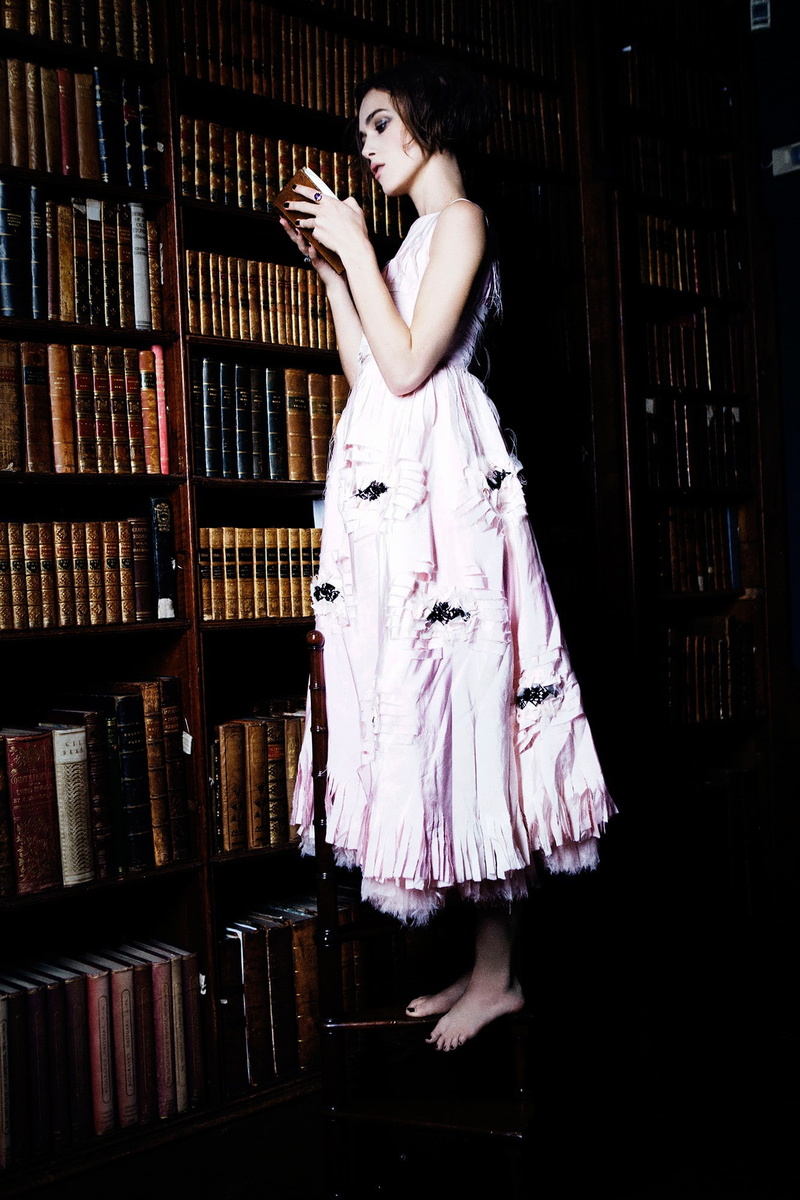 publication, actress, adult, hairstyle, books, young adult, barefoot, book shelf, beauty, bookshelf, teenager, one person, young women, bookshelves, fashion