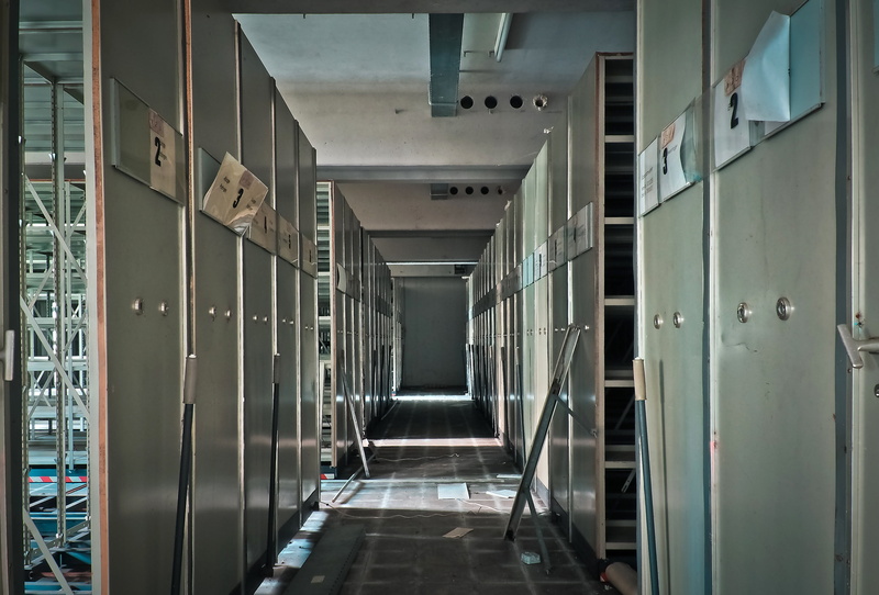 4K, built structure, destruction, direction, destroyed, locker, indoors, dark, transience, architecture, empty, decay, archive, white, lapsed, no people
