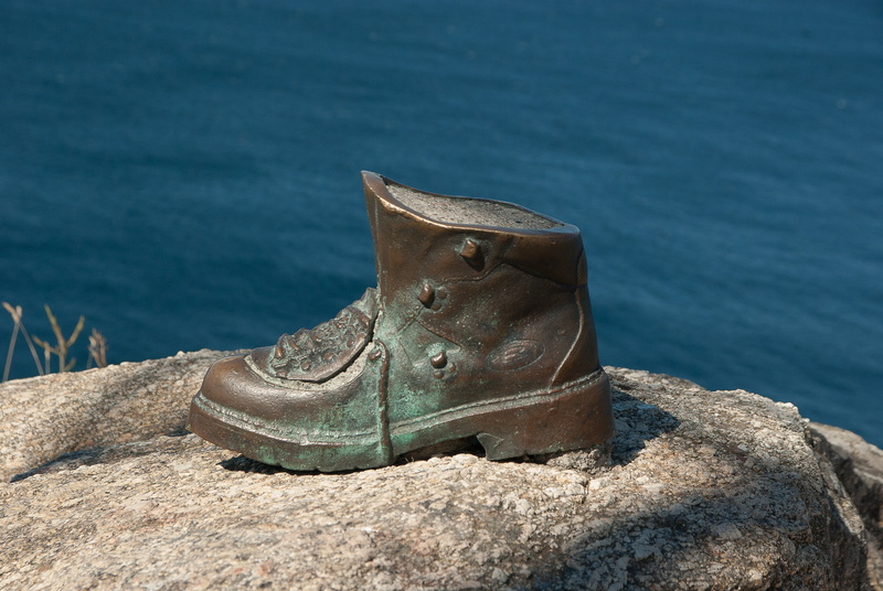 abandoned, transportation, 4K, brown, high angle view, boots, day, nature, water, blue, sea, santiago de compostela, no people, cape finisterre, beauty in nature