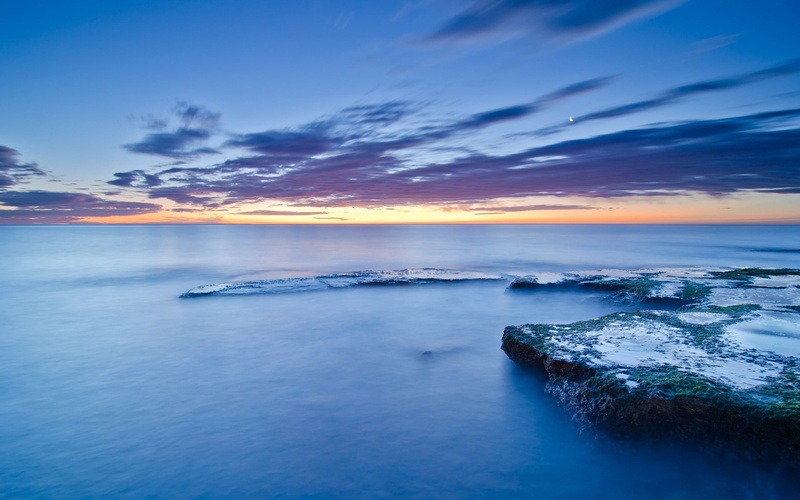Stones, Sea, Sunset, Blue, Spain, Evening, Coast, Sky, Valencia, 1080P, Calm, Moss