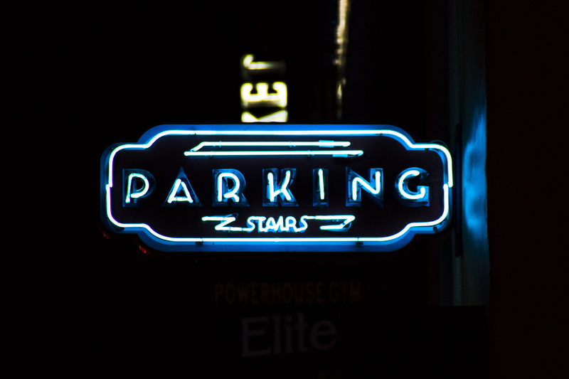 single word, signag, 5K, blue, communication, neon colored, western script, stars, light, guidance, motel, number, retro styled, lighting equipment, text