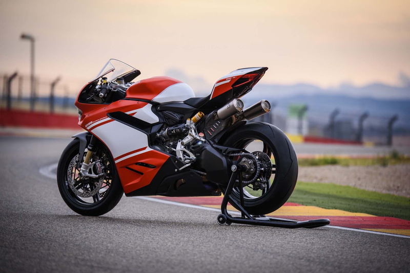 red, motorcycle, Ducati 1299 Superleggera, black, paddock, 1080P, sports, stand