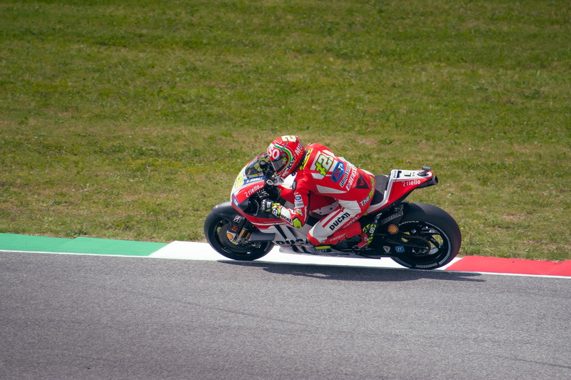 valentino, motorcycle, iannone, real people, 4K, people, speed, sport, sample, mugello, race, sports helmet, crash helmet, duchies, motosport, mode of transportation