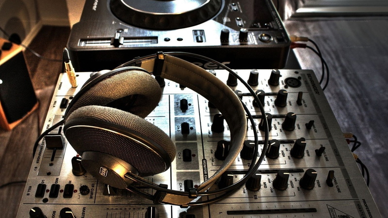 radio, headphones, 1080P