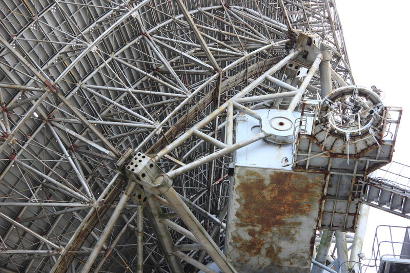 built structure, connection, antenna, 5K, abandoned, factory, radio, steel, observatory, industry, outdoors, rusty, no people, ussr, power supply, astronomy