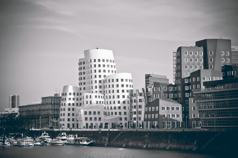 nautical vessel, skyscraper, ship, black and white, boot, building, apartment, urban skyline, sw, web, sky, mode of transportation, nature, black white