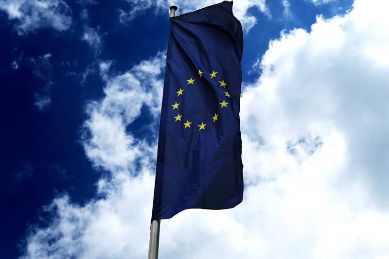 5K, wind, patriotism, pole, blue, banner, outdoors, waving, stripes, europe, nature, cloud - sky, textile, no people, environment, characters, star shape