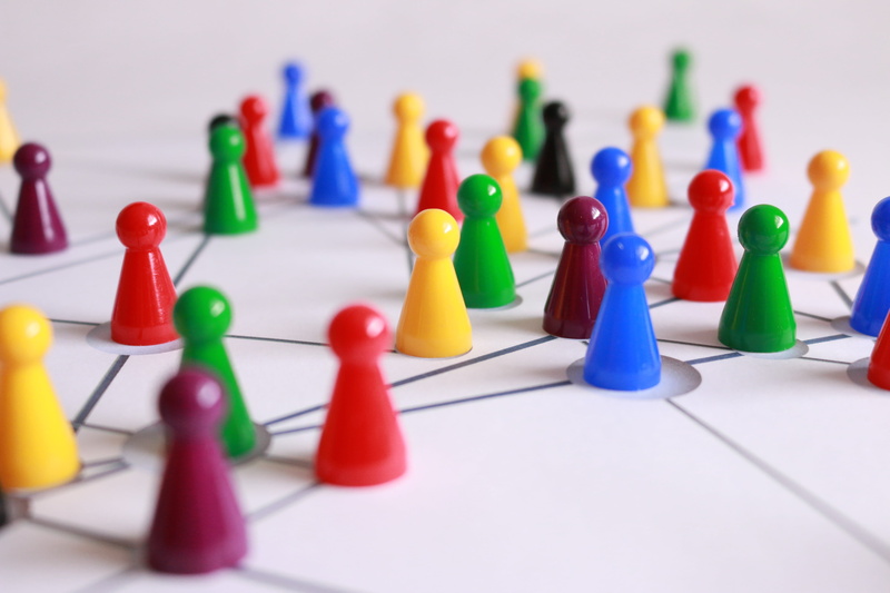 selective focus, teamwork, together, choice, pawn - chess piece, team, networked, large group of objects, community, network, assorted, networking, relaxation