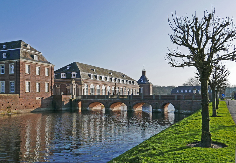 winter day on the water castle, architecture, arch, castle park, bridge, winter sun, tree, history, plant, bridge - man made structure, oblique light, river