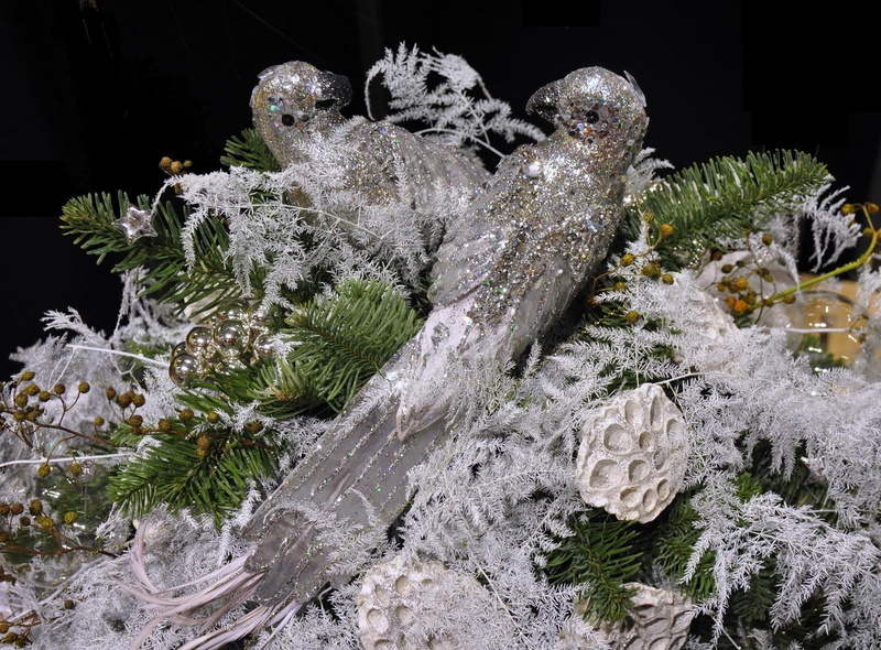 two, frozen, coniferous tree, ornaments, outdoors, needles, christmas tree, close-up, tinsel, rock - object, nature, plant, growth, tree, white color, 720P