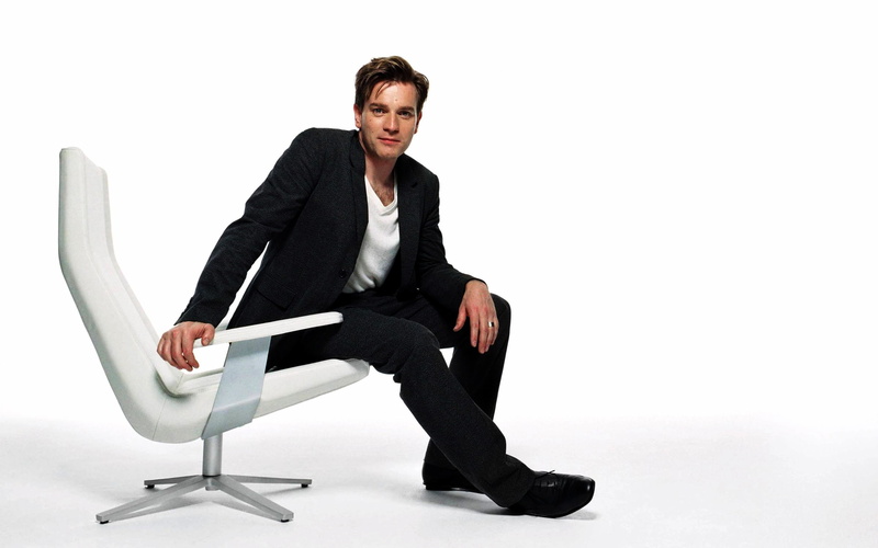 mcgregor, male, ewan, man, actor, 2K, chair