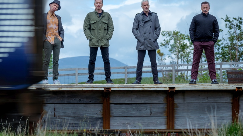 4K, T2 Trainspotting, best movies, Ewen Bremner, daytime, stage, Ewan McGregor, standing, Jonny Lee Miller, four, men
