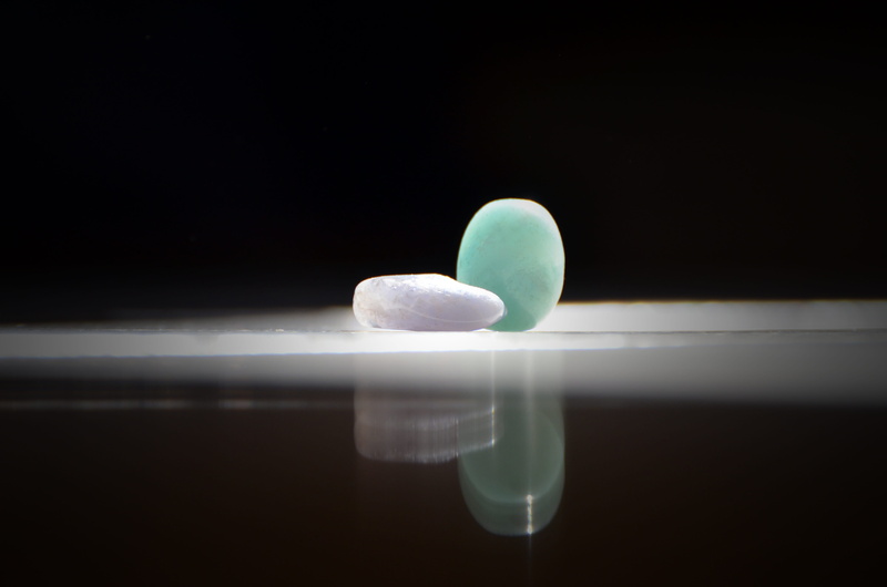dose, ball, copy space, medicine, no people, infinite, blur, shiny, art, bright, studio shot, pill, magic, recovery, blurry, sparkle, 4K, nature, white color