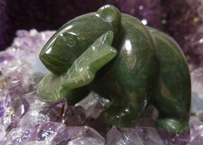 frog, jewelry, purple, animal representation, focus on foreground, still life, crystal, one animal, representation, animal themes, design, sparkle, close-up