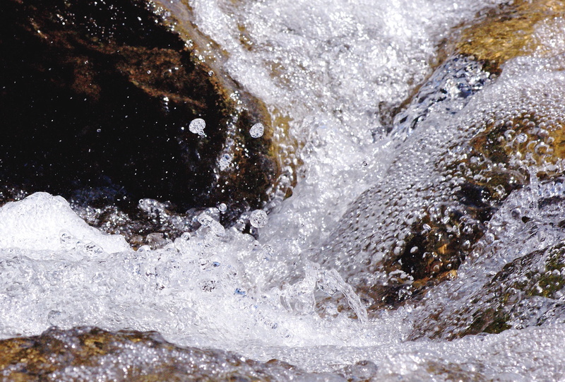 beauty in nature, flow, water feature, food and drink, food, Flow, creek, Water, rock - object, no people, Clear, sport, Nature, waterfall, cold temperature