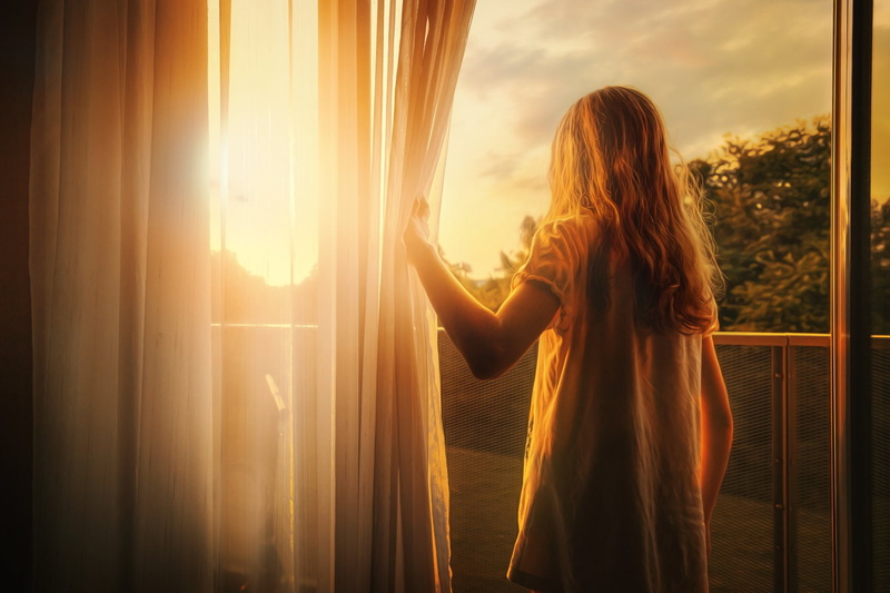 Girl, Sun, Photography, Dawn, Balcony, 1080P, Sunrise, Blinds