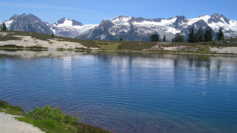 no people, nature, reflection, snowcapped mountain, 1080P, sky, landscape, environment, mountain peak, mountain range, pine tree, water, tranquil scene