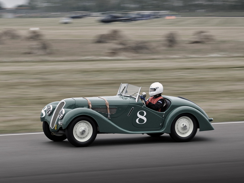 racing, retro styled, chrome, racecar, blurred motion, road, day, people, leisure activity, silver colored, bmw, lemans, driving, sports race, 1080P, motor vehicle