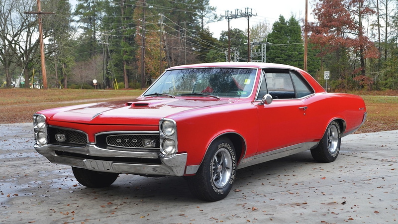 car, street, red, no People, muscle car, tree, hardtop, stationary, wheel, classic, outdoors, mode of Transport, 1080P, engine, vintage Car, retro, summer